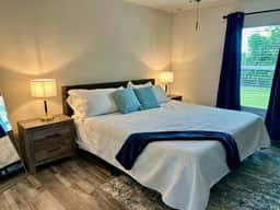 Luxury Retreat W/Heated Pool! Ideal for 2 Families!