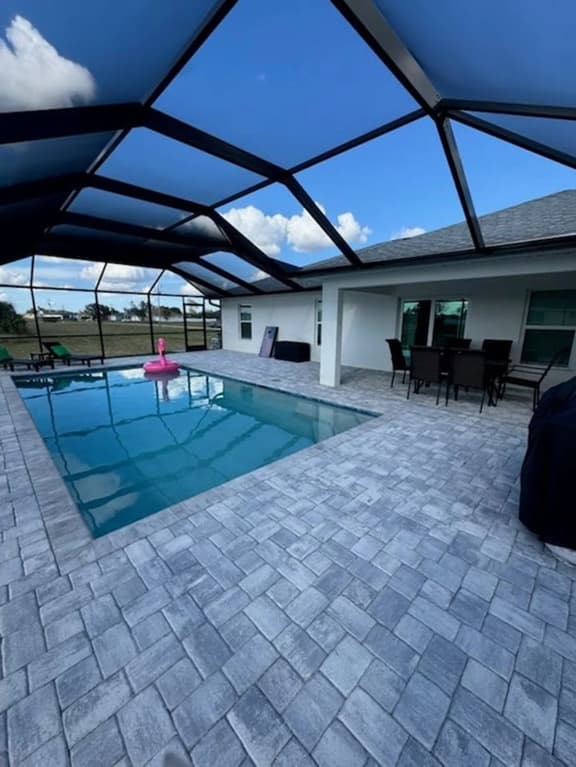 Spacious home w/ Heated Saltwater Pool & Private Pier! Perfect for two Families!